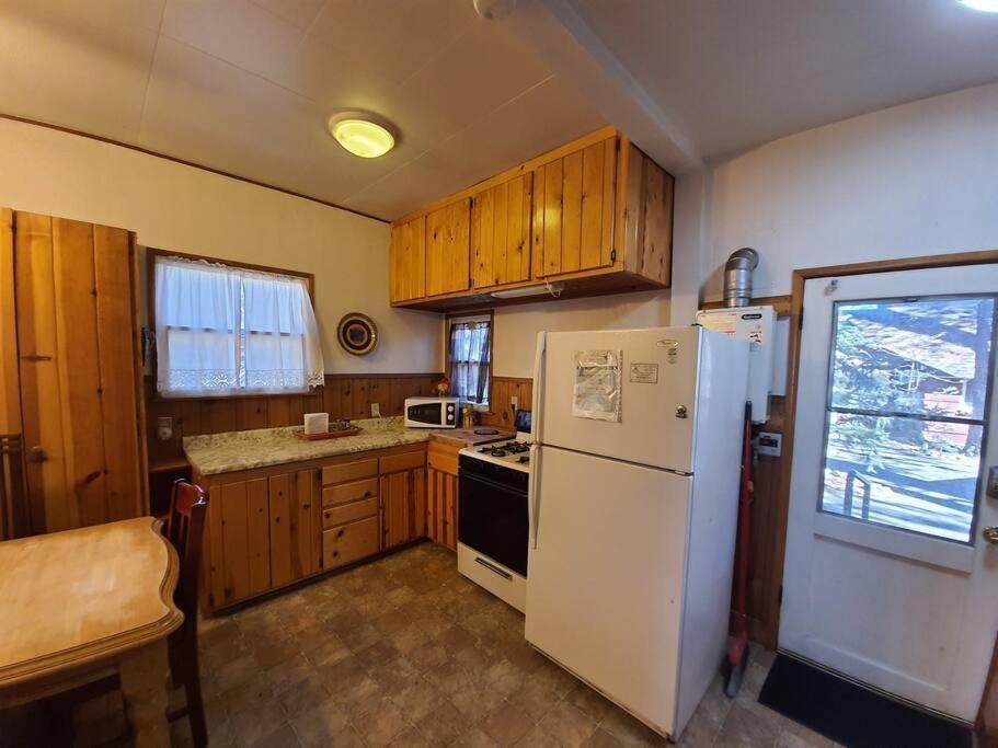 Green Cabin In Big Bear Lake 3 Bdr Pets Friendly Big Bear City Luaran gambar