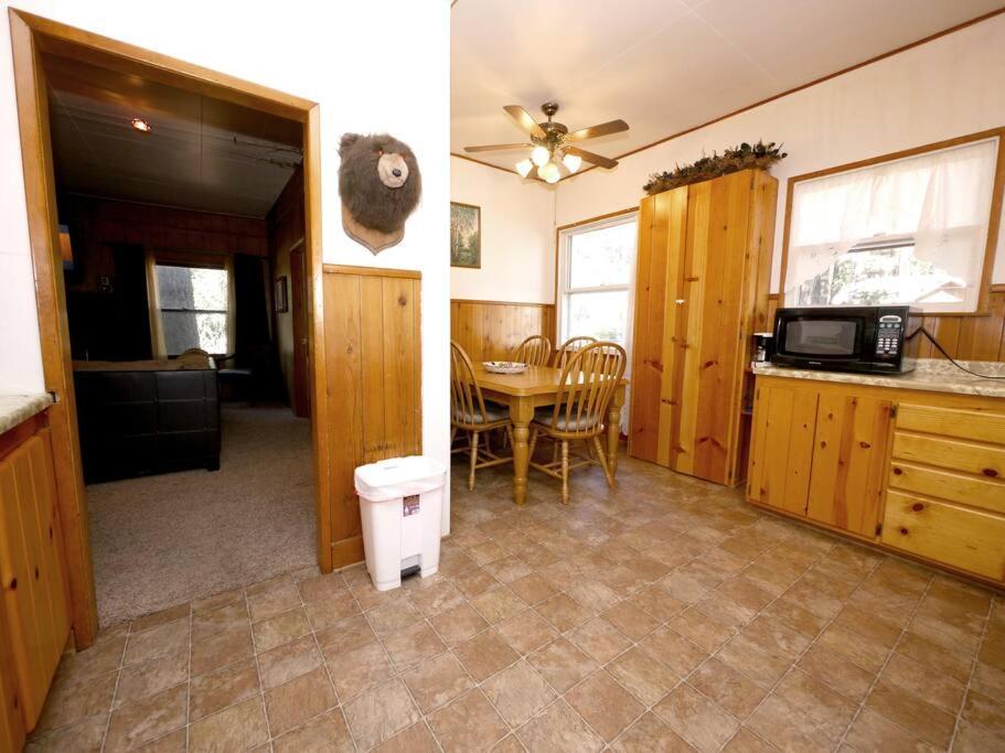 Green Cabin In Big Bear Lake 3 Bdr Pets Friendly Big Bear City Luaran gambar